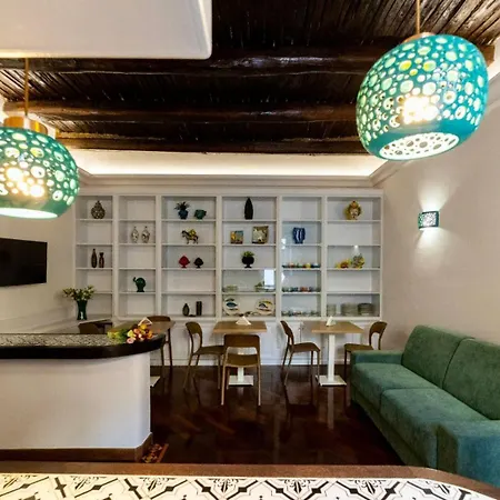 ベッド・アンド・ブレックファスト Boutique Epoca 4*