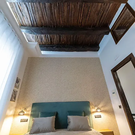 Boutique Epoca ベッド・アンド・ブレックファスト サレルノ