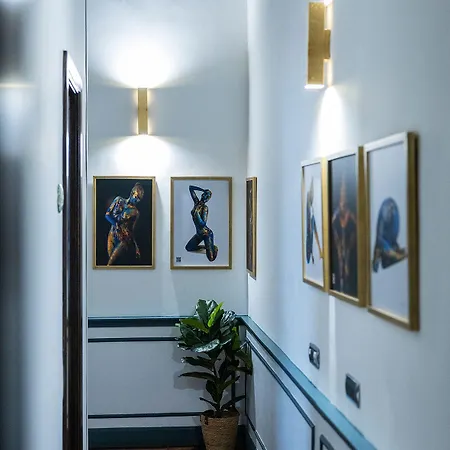 ベッド・アンド・ブレックファスト Boutique Epoca