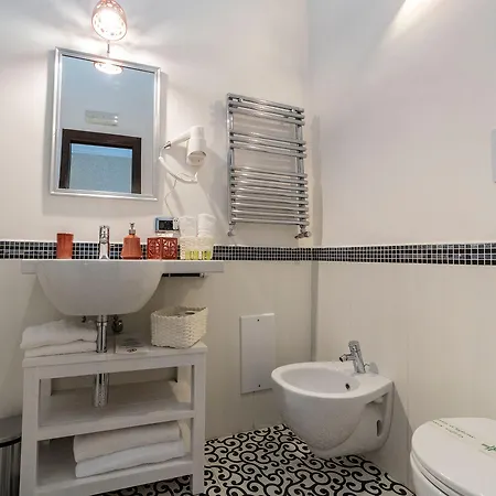 Boutique Epoca ベッド・アンド・ブレックファスト サレルノ