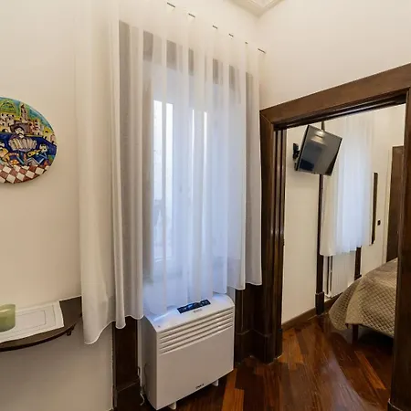 Boutique Epoca Bed & Breakfast *