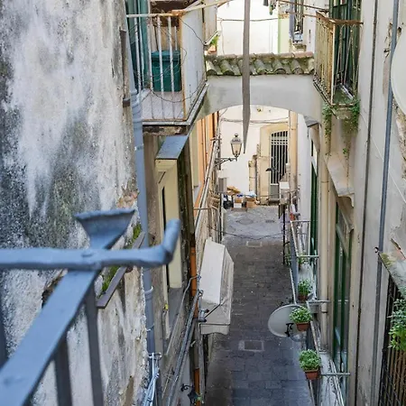 Bed and Breakfast Boutique Epoca Σαλέρνο
