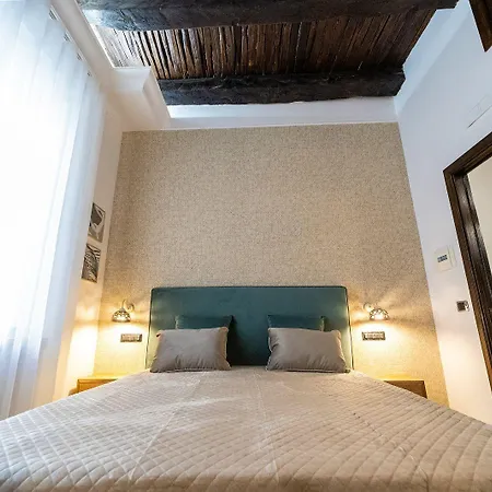 Boutique Epoca Oda ve Kahvaltı